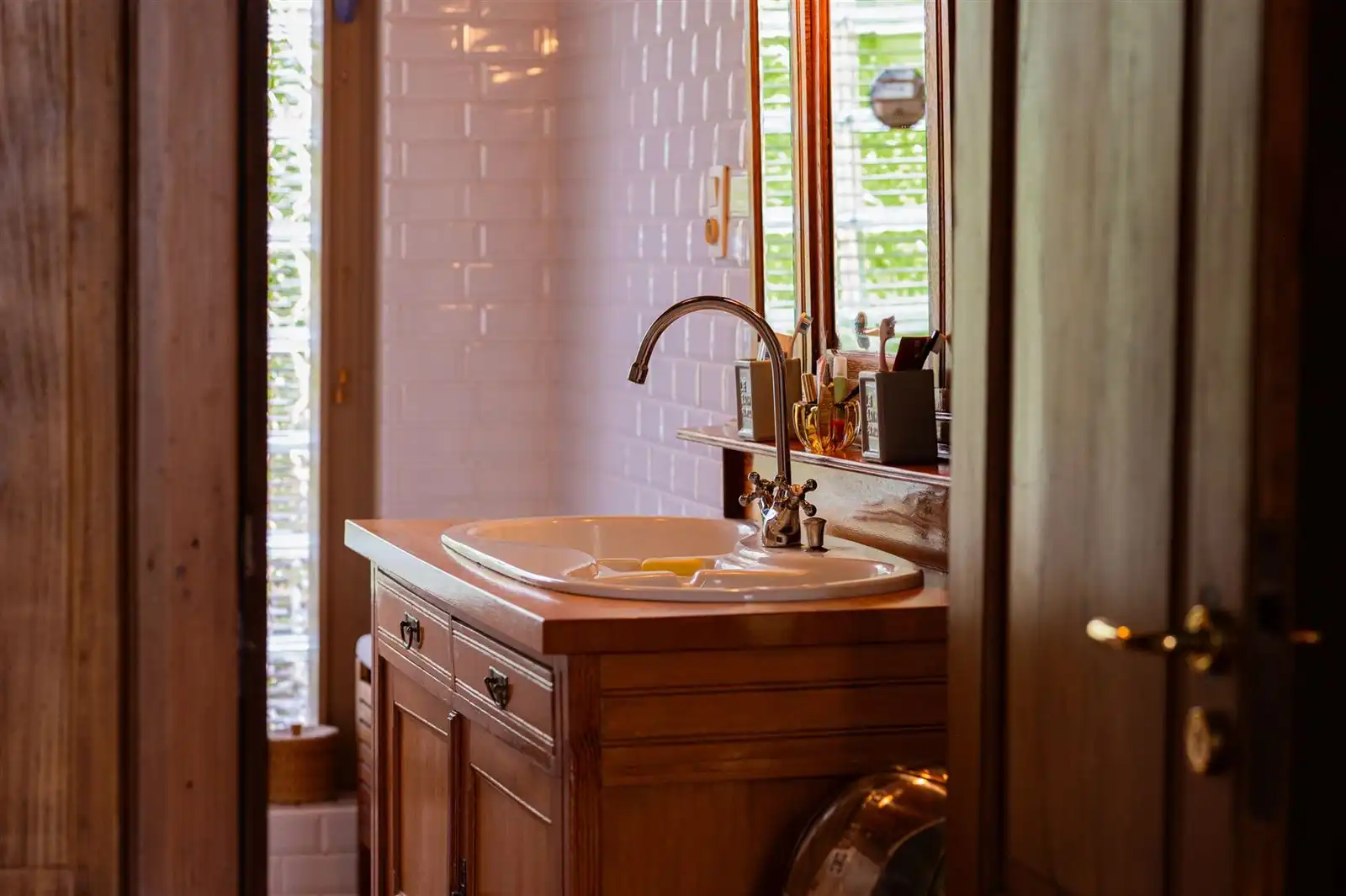 Herenwoning met mogelijkheid meergezinswoning of praktijk foto 16