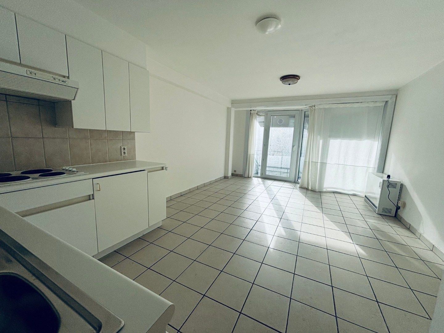 Functioneel appartement met standplaats en berging op voetstap van de zeelijn foto 5