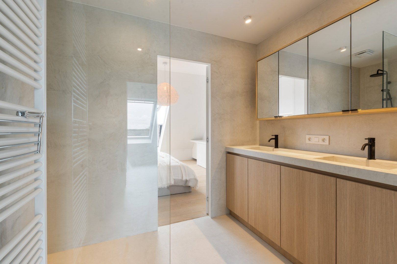 Magnifiek gerenoveerd appartement met 3 slpks. en ruim terras foto 14