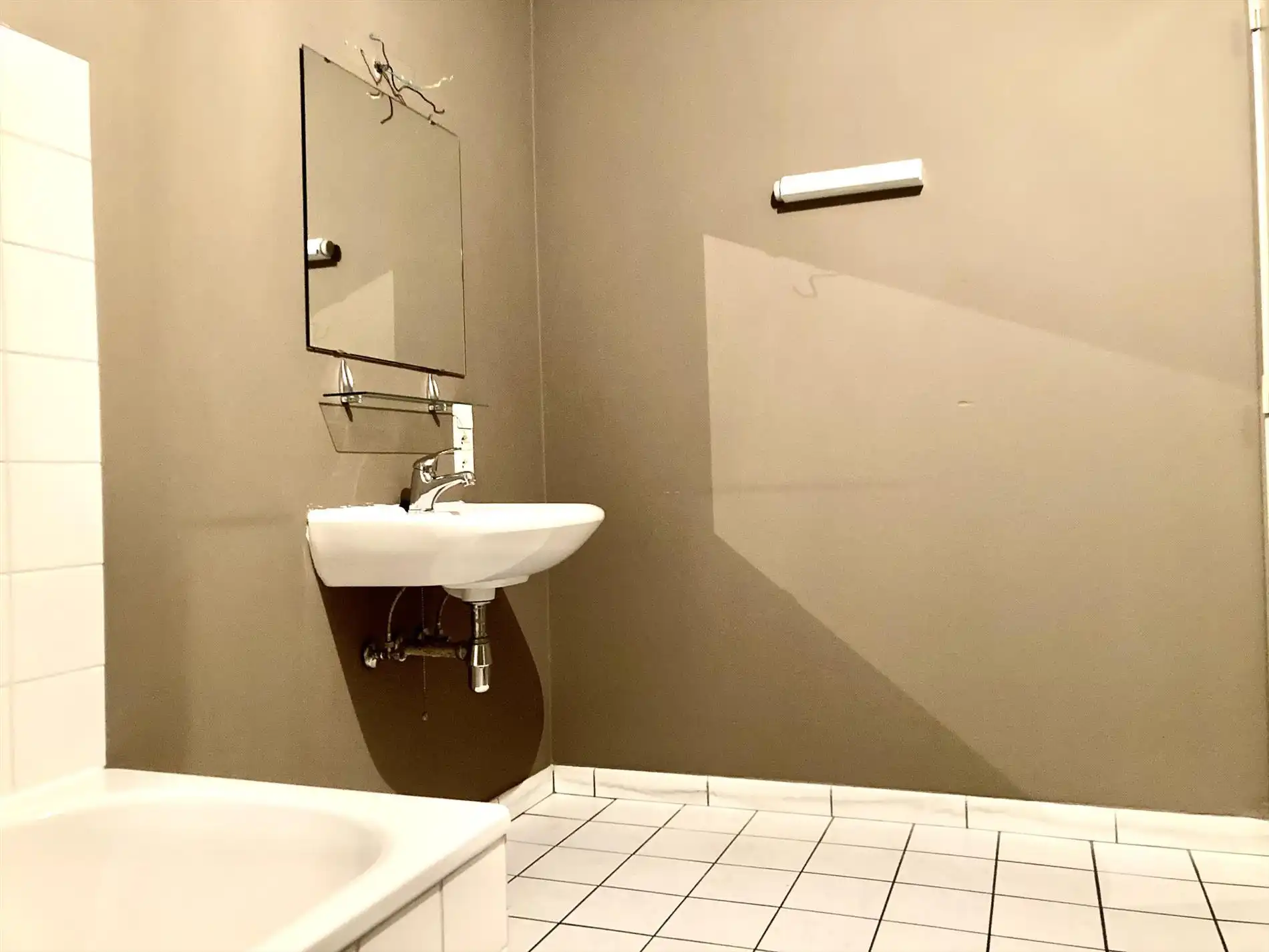 2 slk appartement met autostaanplaats in het centrum van Kuurne te huur.  foto 11