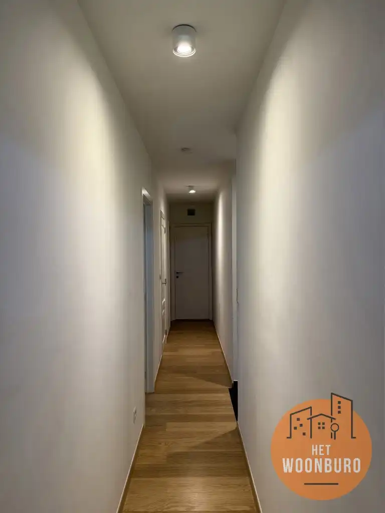 Triplex appartement met 3 slpks, bureel, garage en terras foto 7