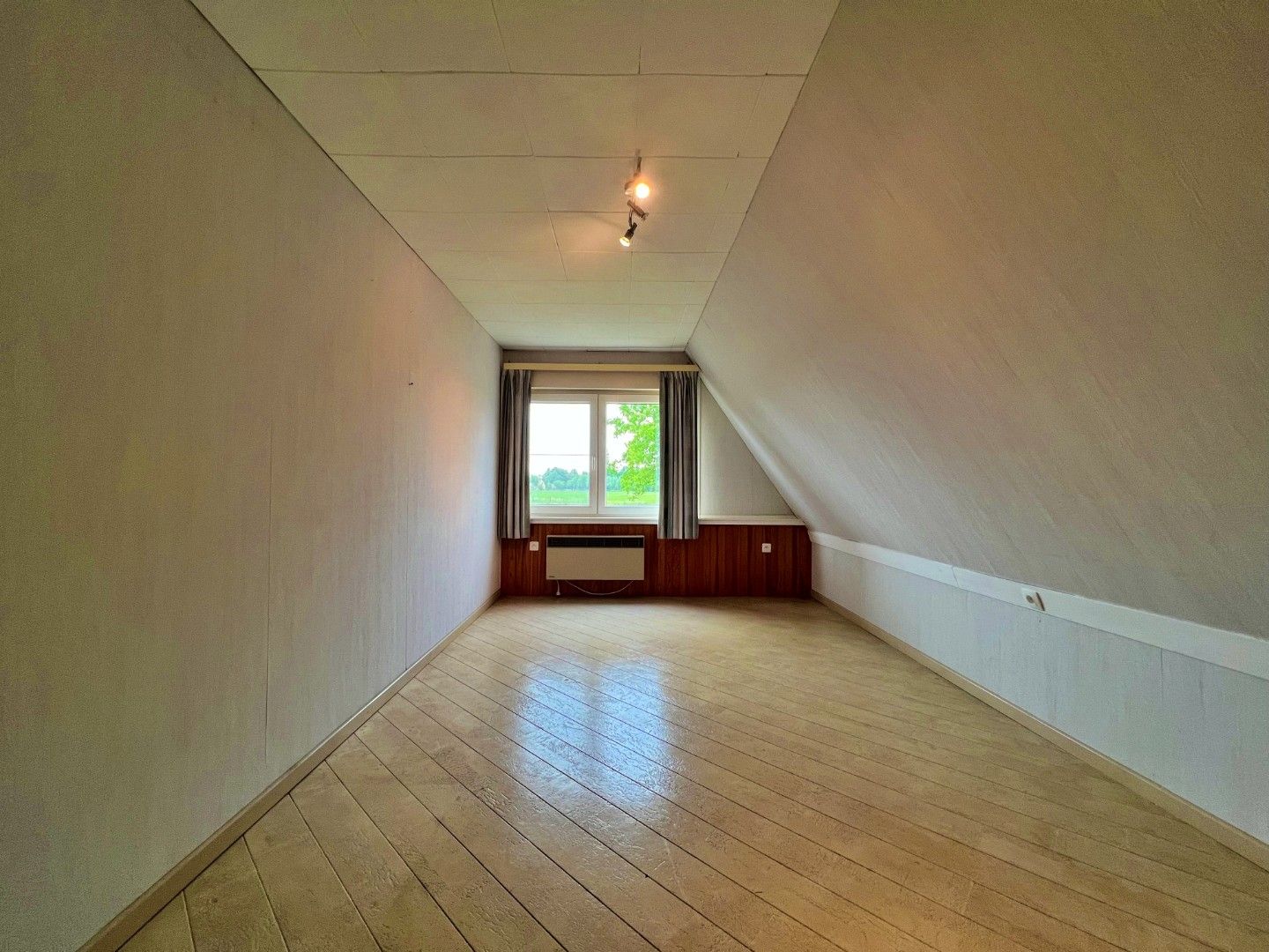 Open bebouwing met drie slaapkamers te huur in Lovendegem foto 15