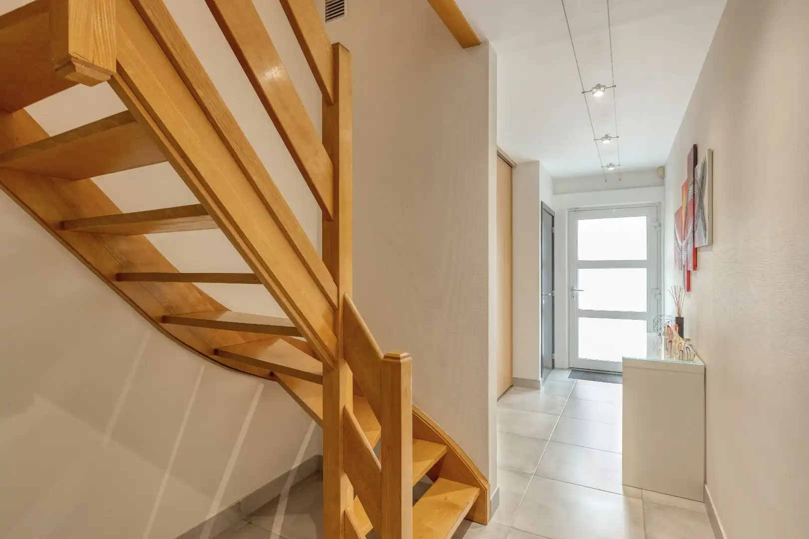 Instapklare woning (EPC:B) met 4 slpk, tuin en garage foto 3