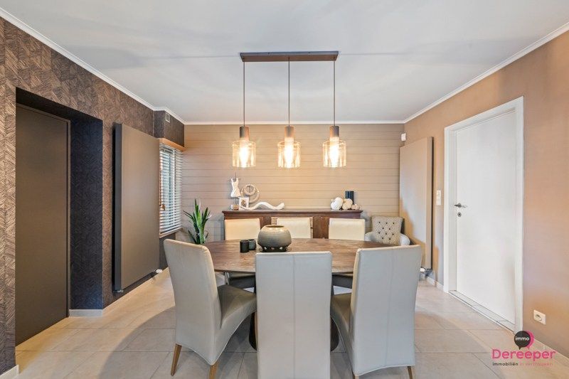 Unieke woning met handelsruimte en opslagplaats op 817m² – stijlvol wonen en werken combineren! foto 7