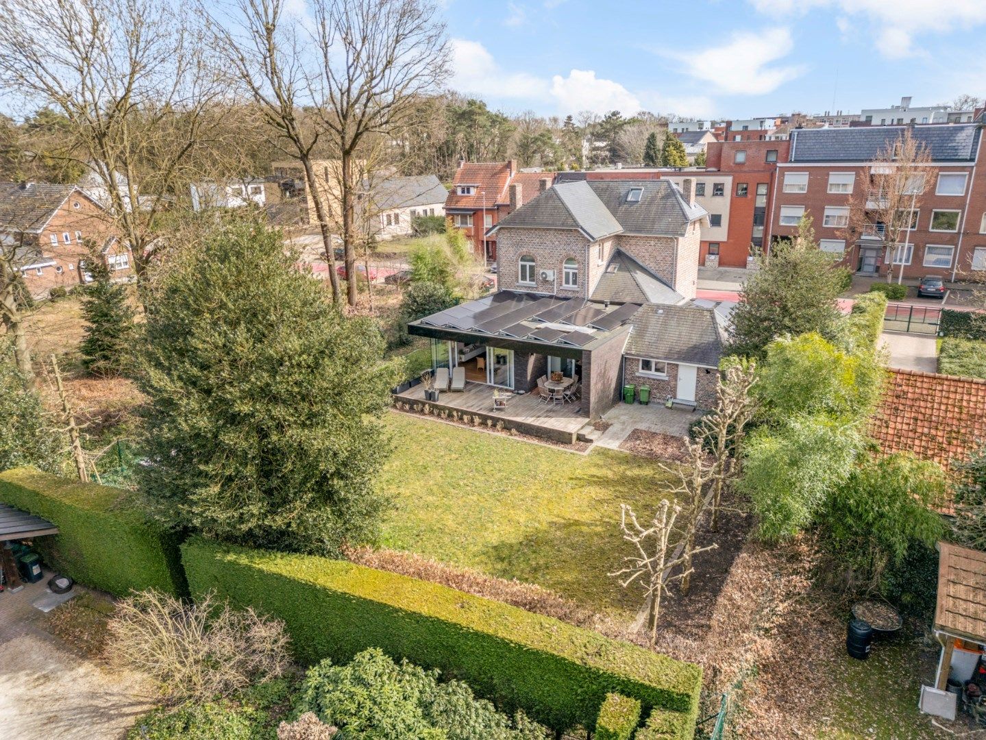 Statige vrijstaande herenwoning vlakbij Genk-centrum - EPC A-Label foto 40