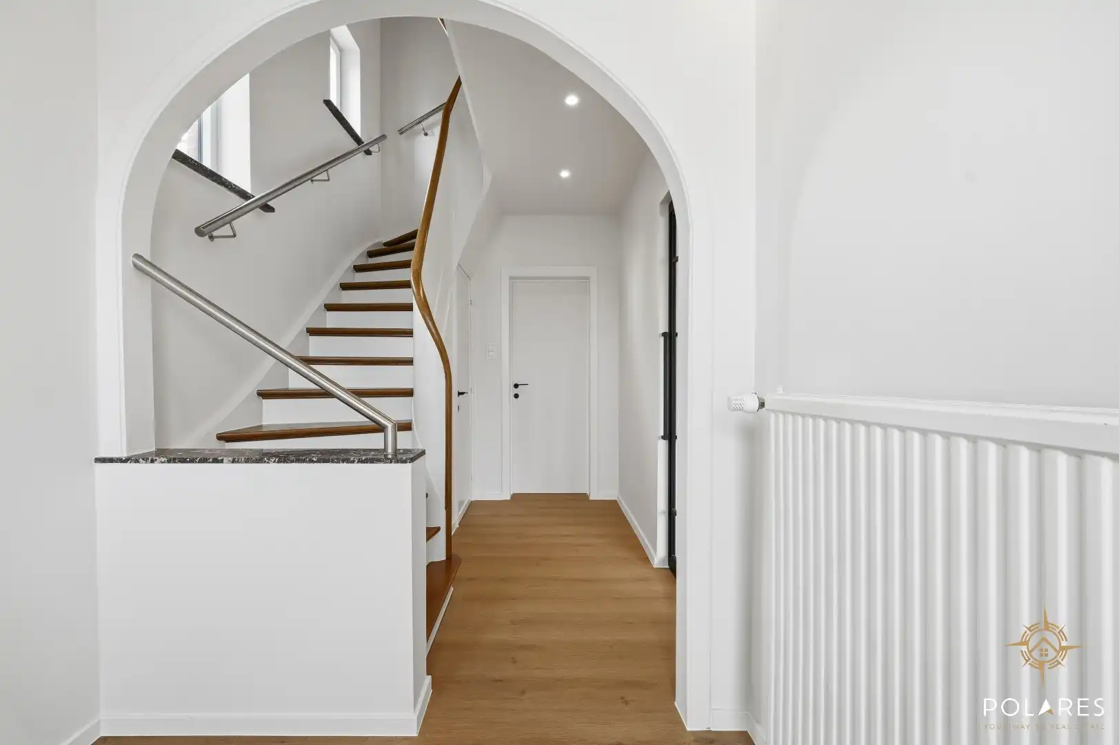 Volledige gerenoveerde 3-gevel woning op toplocatie in Heverlee foto 11