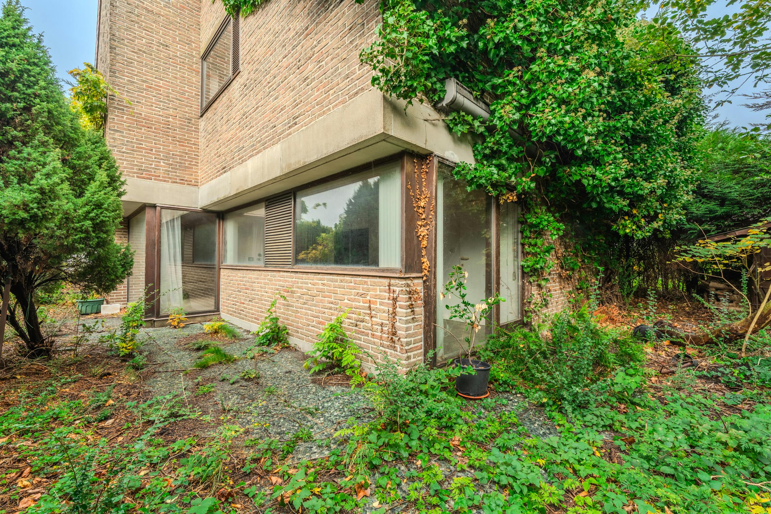 Te renoveren villa te Oostende foto 4