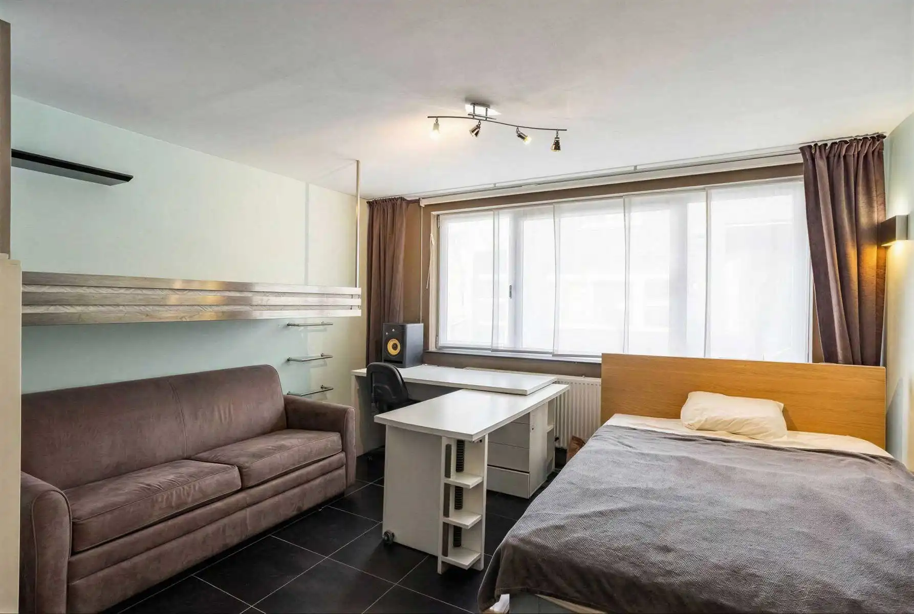 Energiezuinige en goed onderhouden studio in Gent foto 4