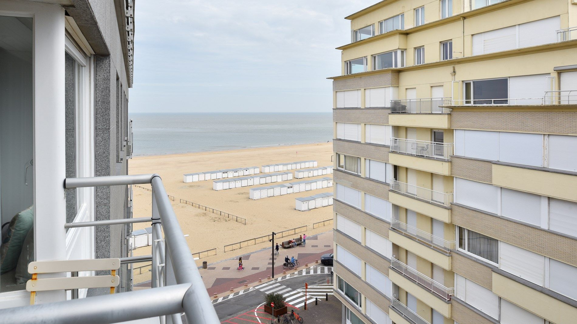 Appartement met 3 slpks. en open zicht voor- en achteraan foto 3