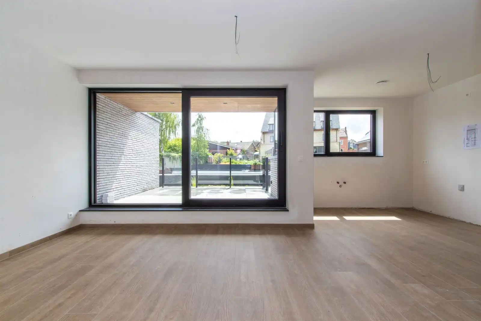 BEZOEKMOMENT  NU ZATERDAG  23/5 tsn 9u en 11 -- 3-slaapkamer appartement van 139m² met terras van 10 m² foto 4