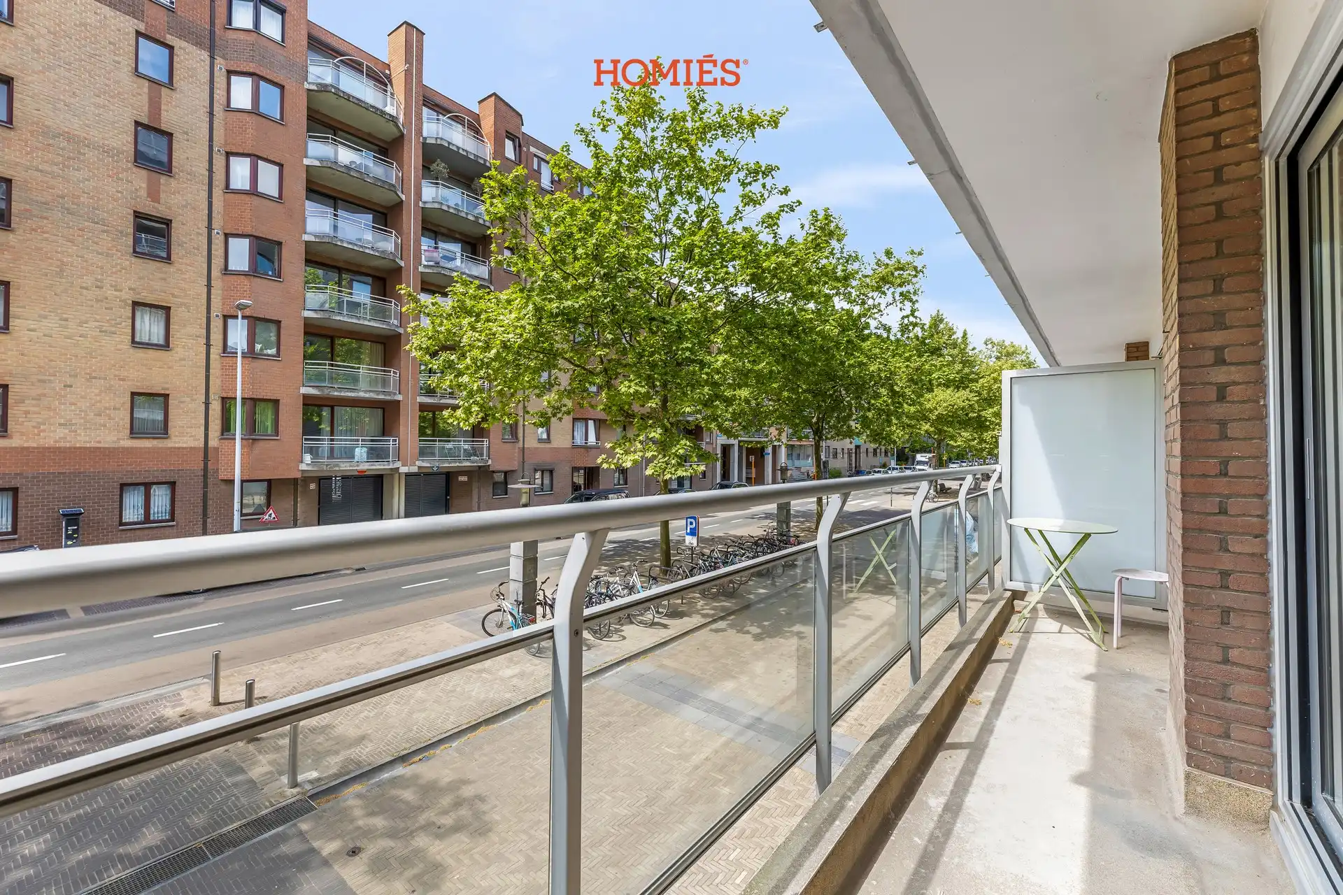 Volledig gerenoveerd 1-slpk app met twee terassen foto 8