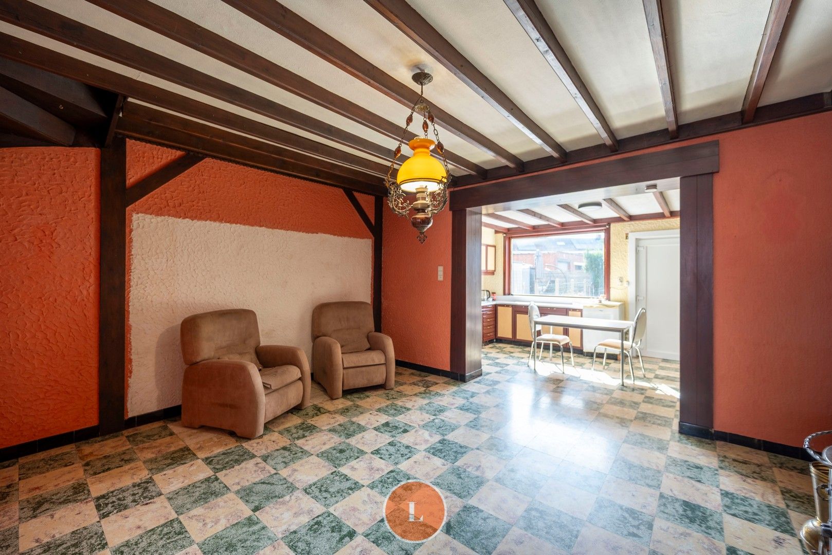 Te renoveren woning te koop in Menen foto 4