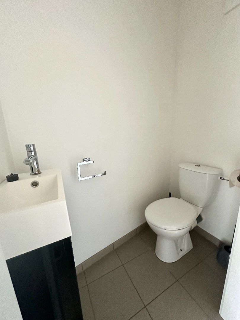 Gezellig duplexappartement op de 2e verdieping, centraal gelegen in het hart van Tongeren. foto 13