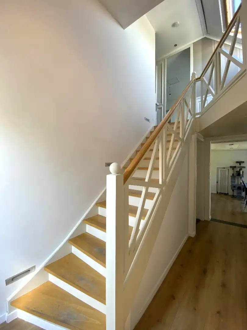 CHARMANTE ALLEENSTAANDE WONING MET 3 SLPKS EN TUIN  foto 10