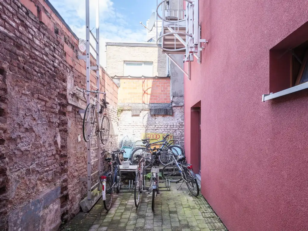 Opbrengsteigendom met 4 studentenkamers en 2 appartementen nabij het Rabot en de Tondeliersite foto 10