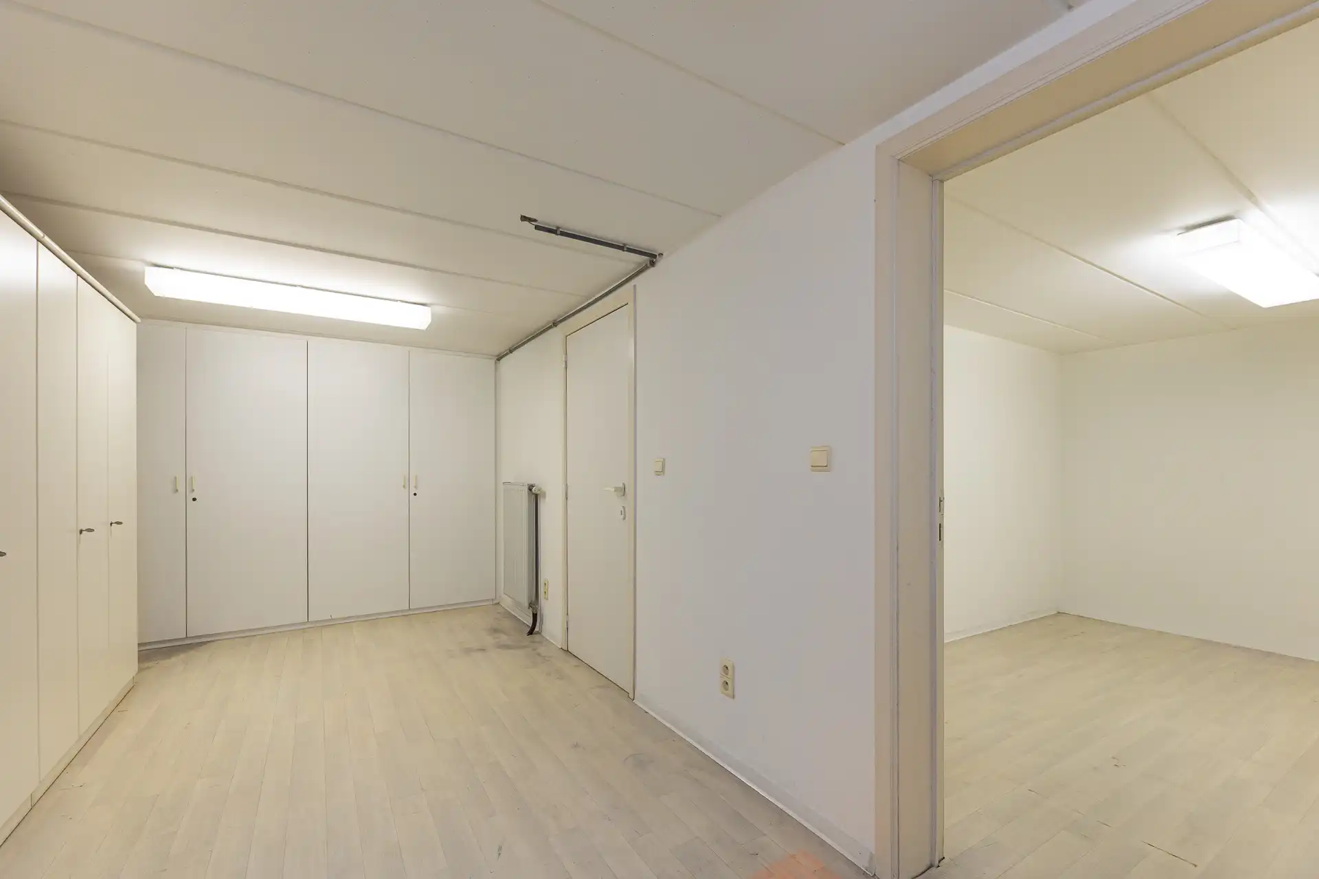 Voormalige dokterswoning met enorm veel potentieel! foto 12