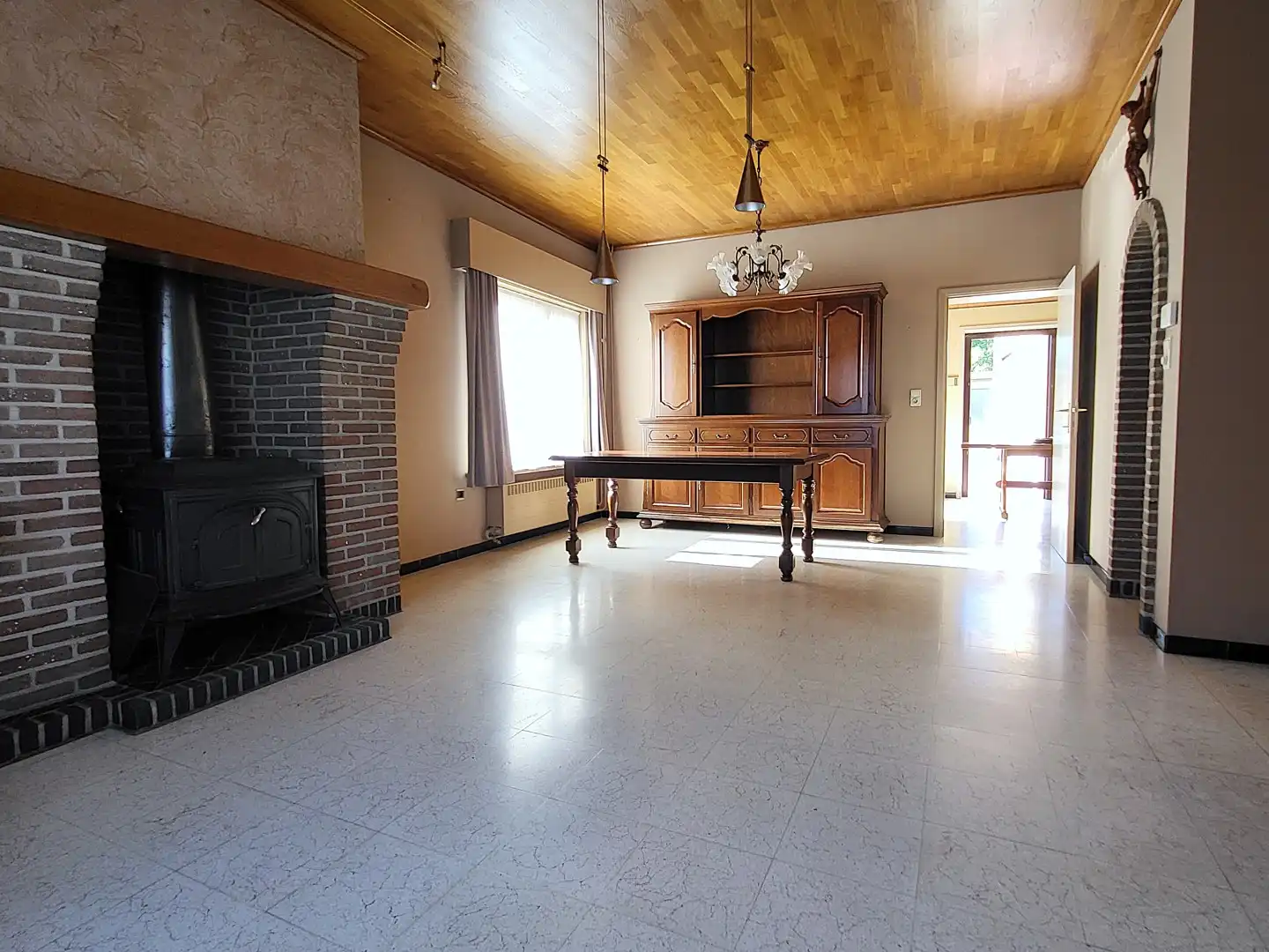 Karaktervolle eigendom met uitzonderlijk potentieel, paardenstal en 2 ruime garages op 2.550 m², met 248 m² bewoonbare oppervlakte. foto 16