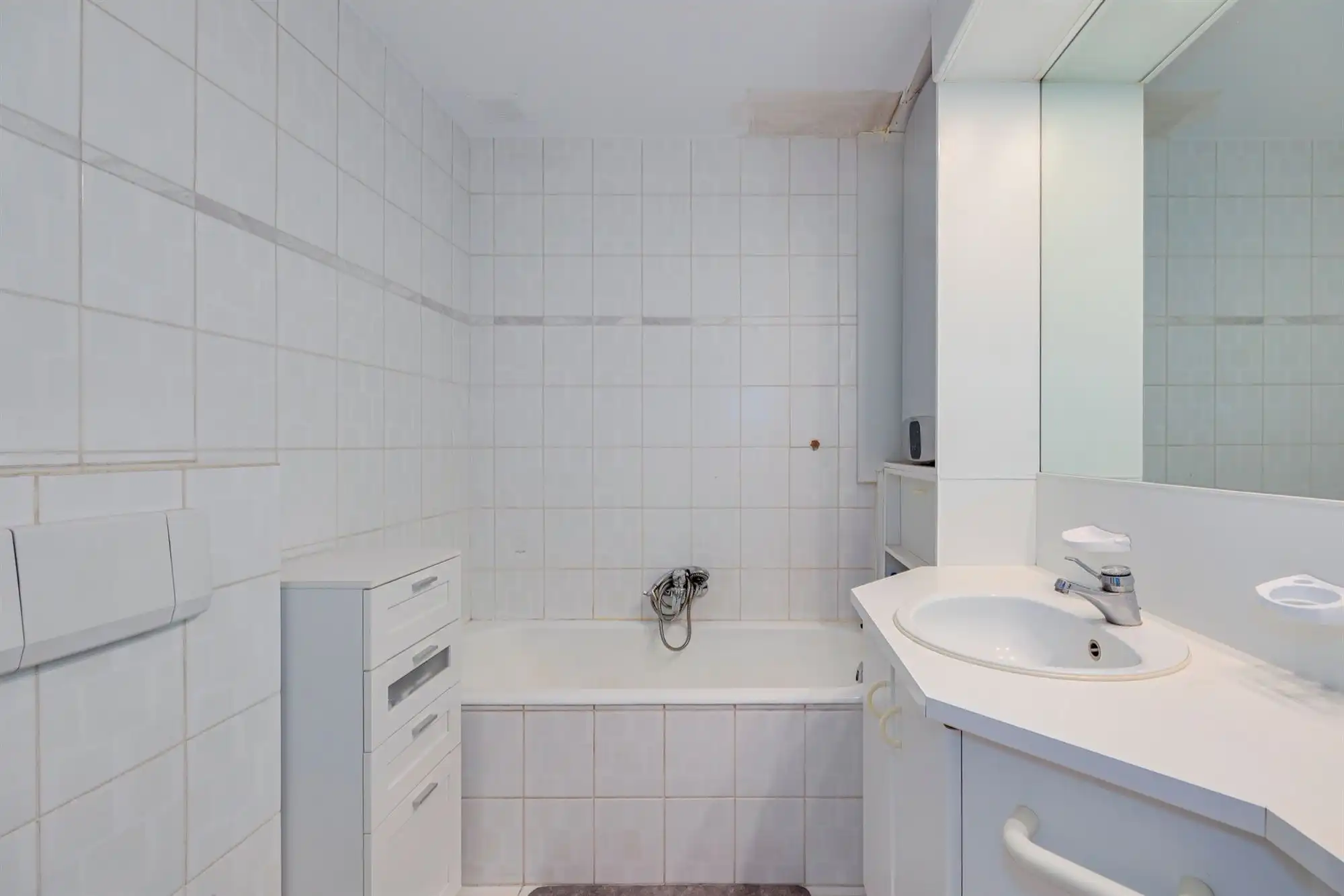 Ruim appartement met 3 slaapkamers, 2 badkamers en fantastische tuin! foto 25