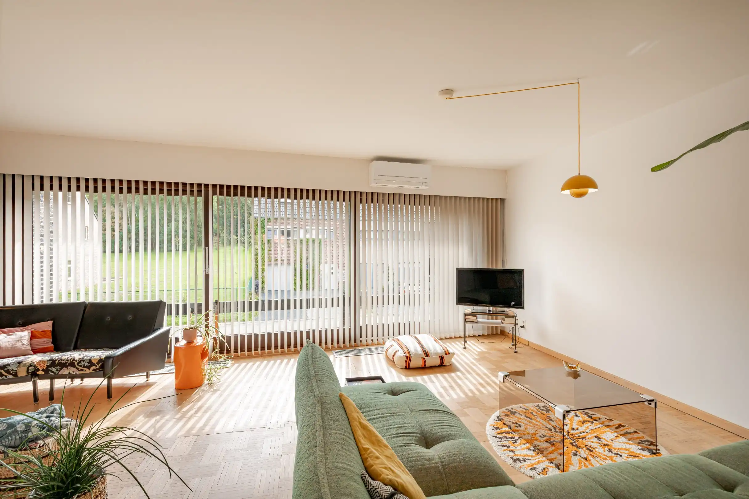 Karaktervolle en lichtrijke architectenwoning met stijlvolle renovatie foto 3