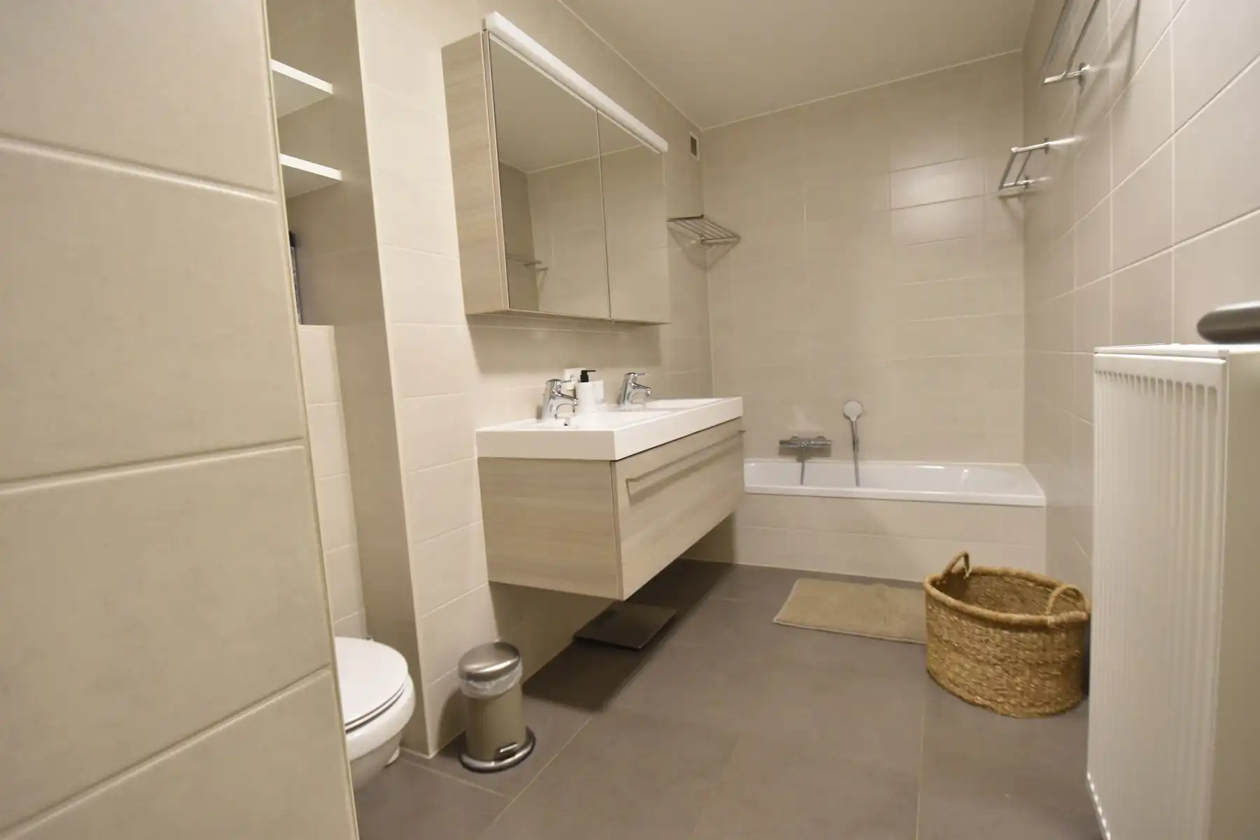 Appartement te huur foto 8