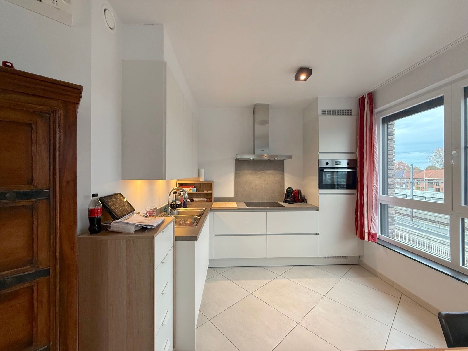 Zongericht appartement met ruim terras foto 7