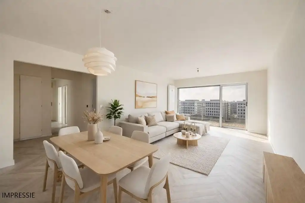 Gerenoveerd appartement met panoramisch zicht foto {{pictureIndex}}