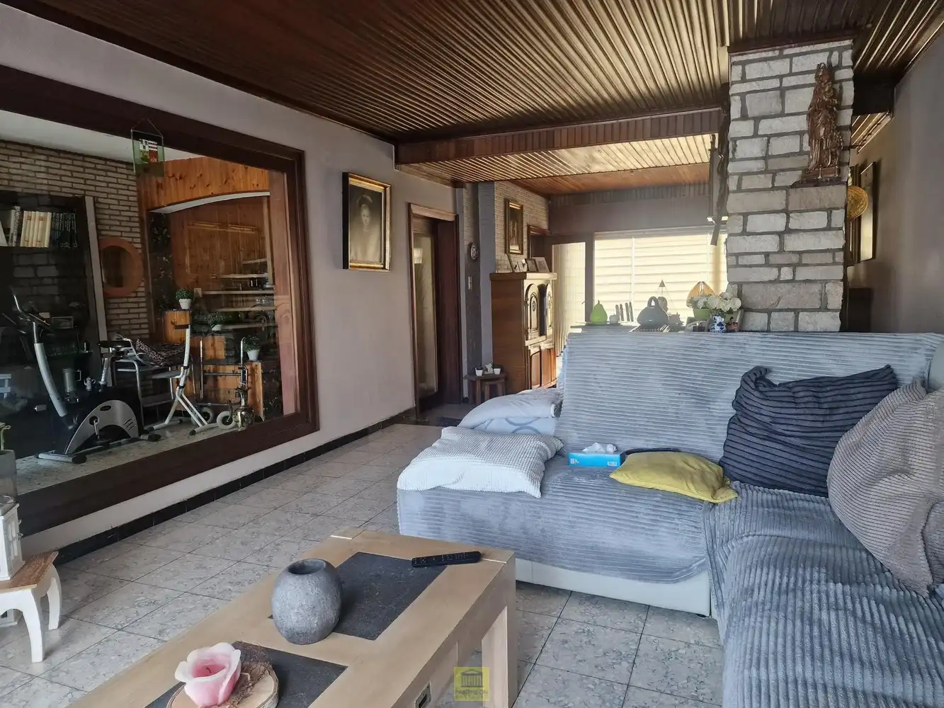 Ruime woning met 3 slpk op een perceel van 591 m² foto 7