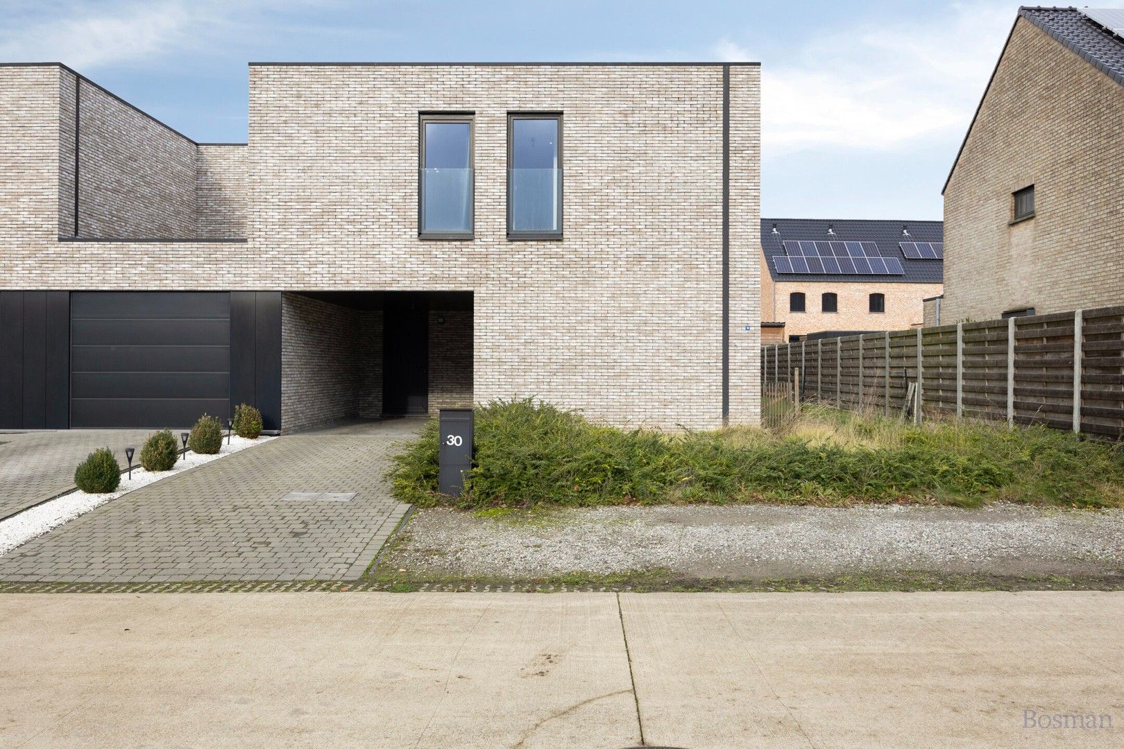 Halfopen BEN-woning te koop in Olmen foto {{pictureIndex}}