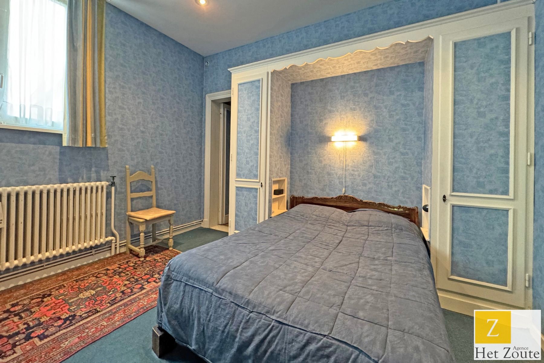 Te renoveren appartement in iconische residentie te Knokke foto 16