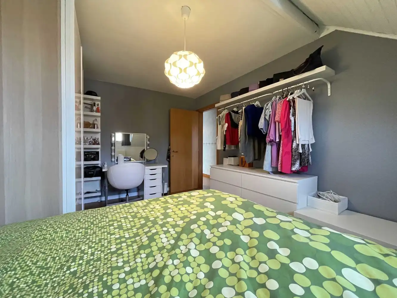 Gunstig gelegen woning met zwembad foto 21