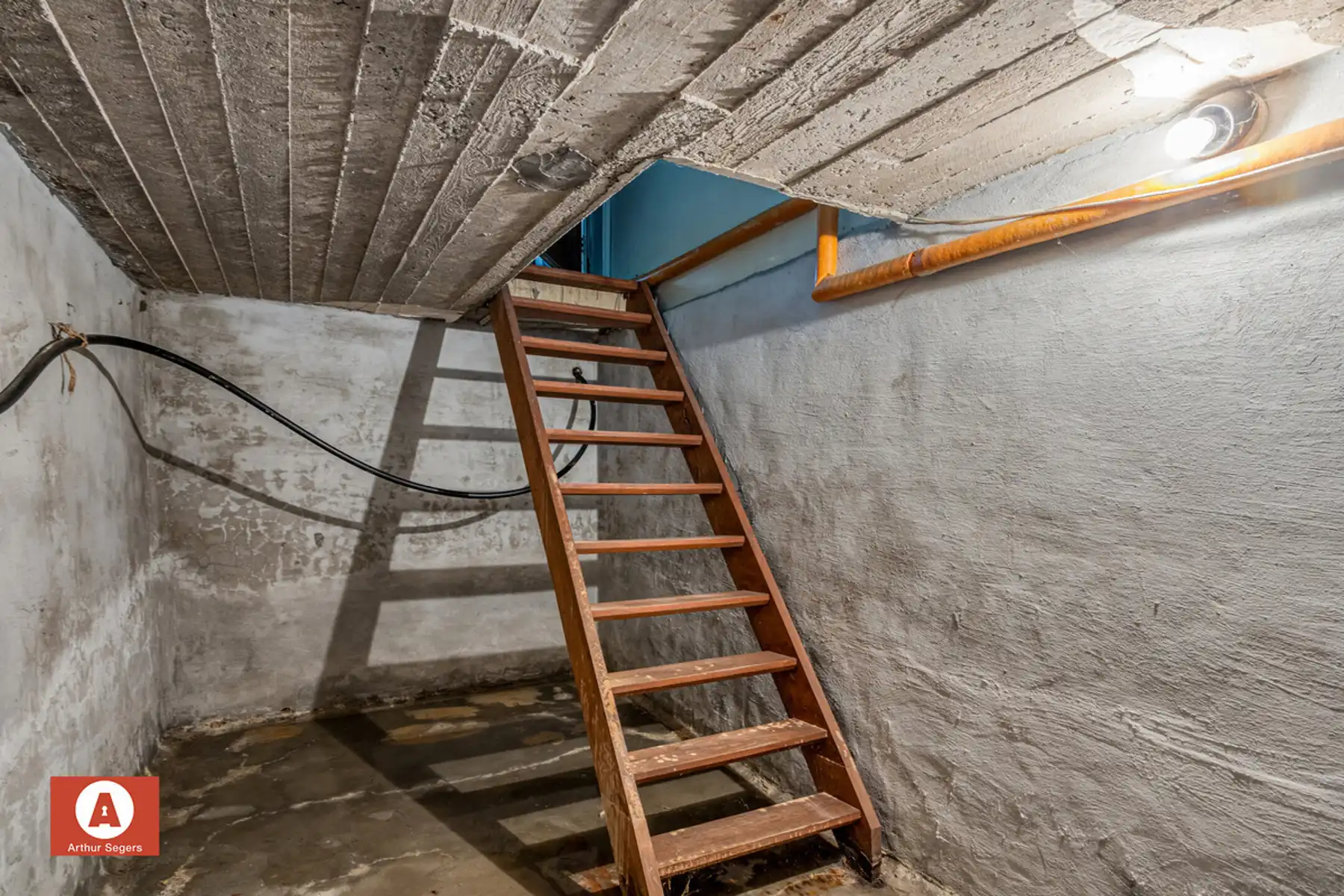 Solide te renoveren woning nabij het centrum van Buggenhout foto 23