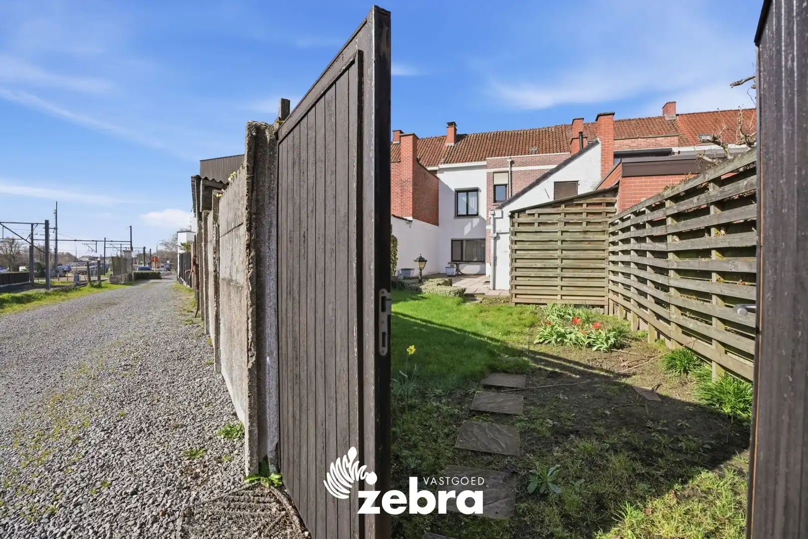 Op te frissen woning met veel potentieel, tuin en garage nabij het centrum van Tielt! foto 26