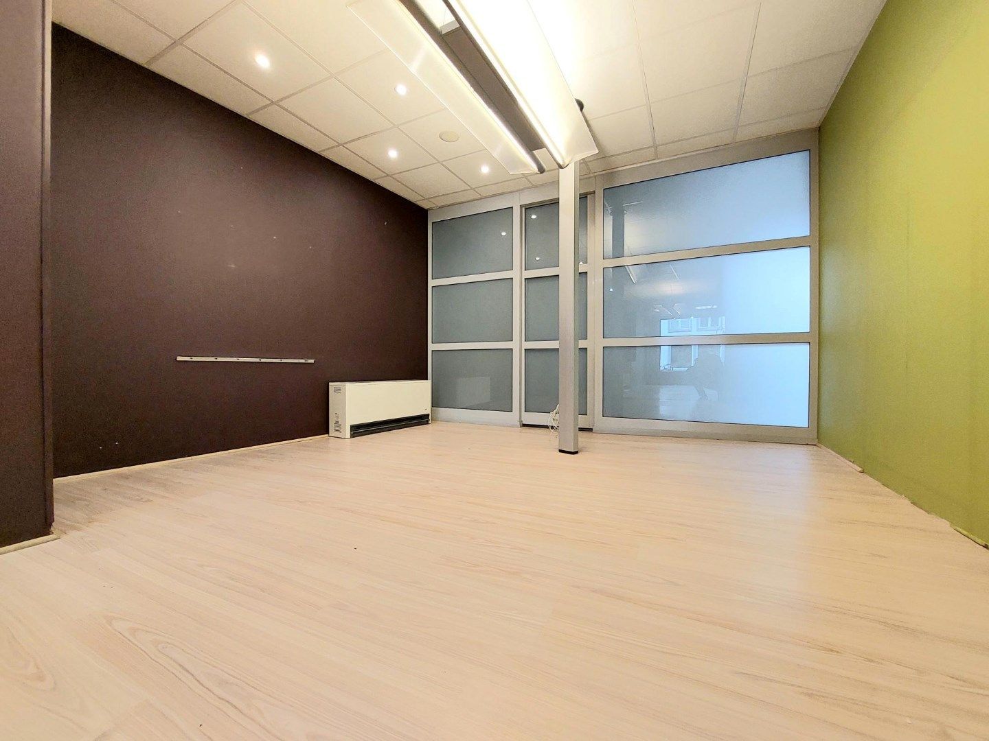 winkel kantoor showroom foto 4