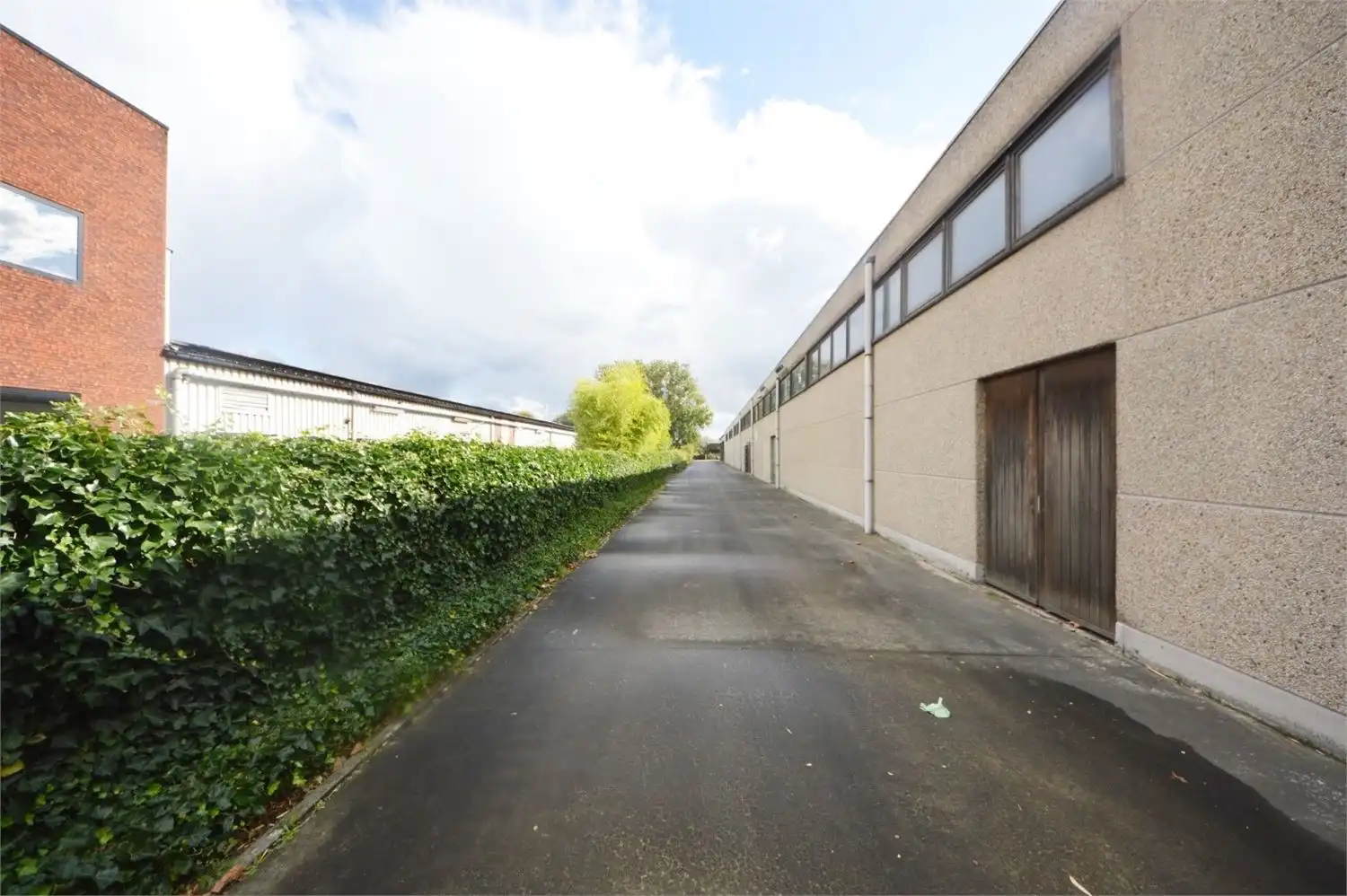 UNIEK BEDRIJFSGEBOUW MET OPTIONELE SHOWROOM INDUSTRIEZONE NOORD II foto 25