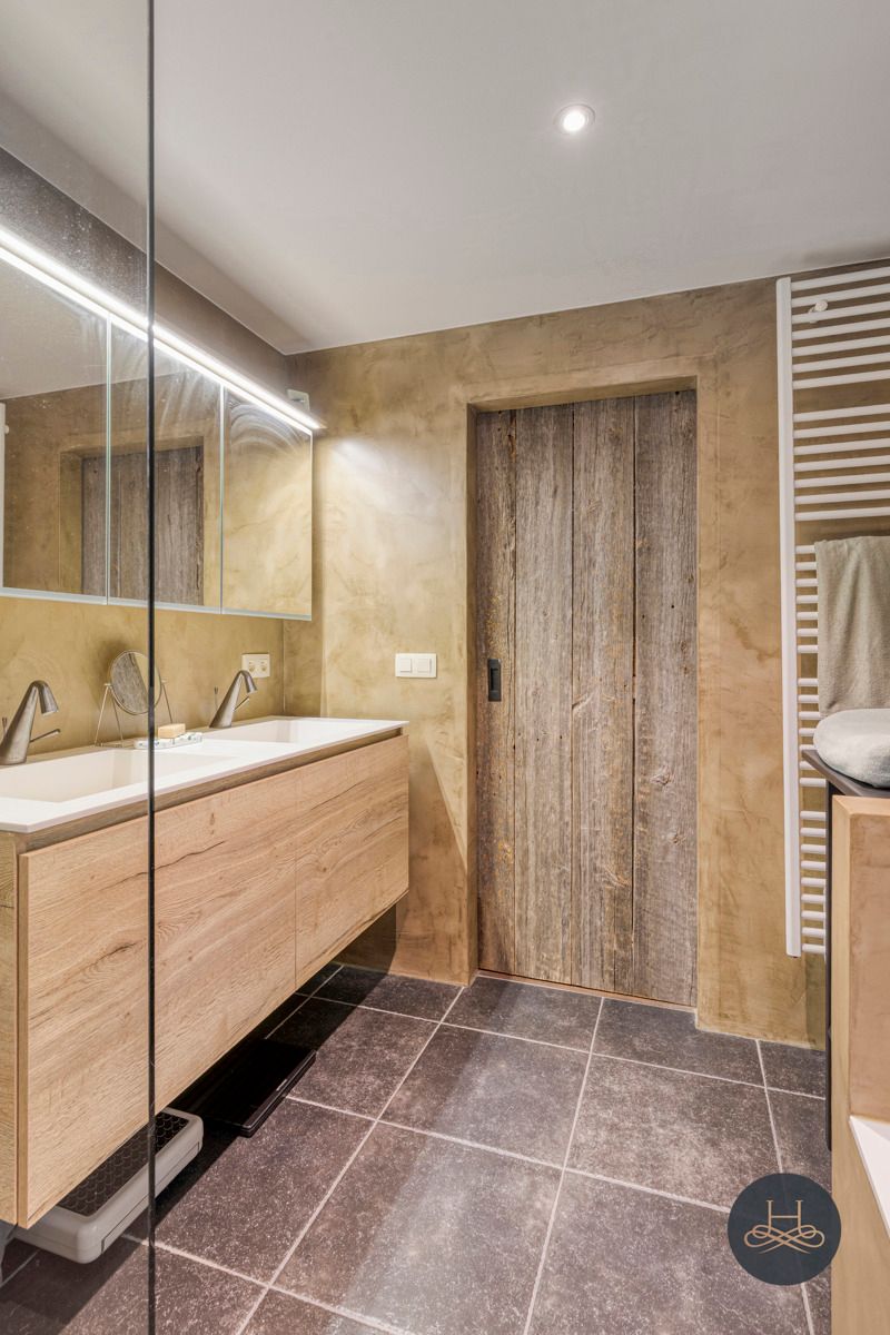 Indrukwekkende groen gelegen villa met zwembad en poolhouse  foto 26