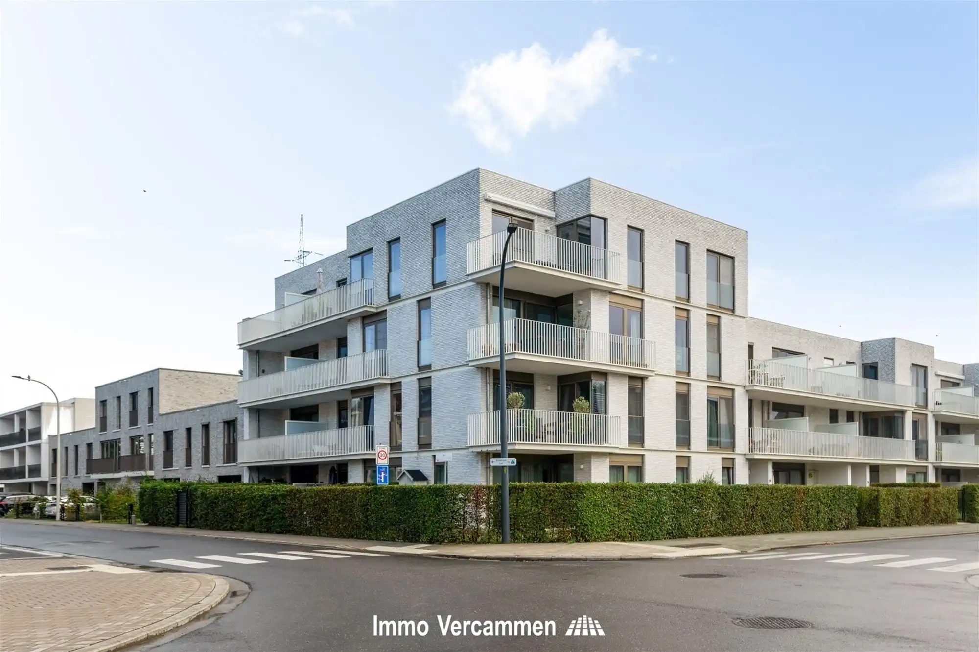 Modern 2-slaapkamerappartement met twee terrassen en autostaanplaats in Lier foto 10