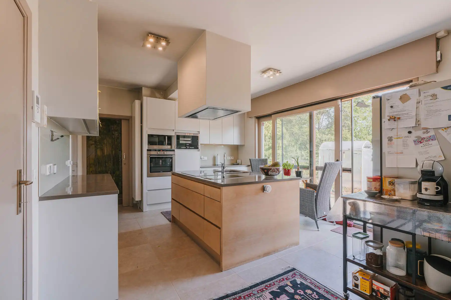 Royale villa op groot perceel met vergunde schuur foto 7