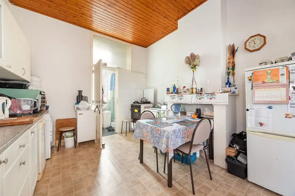 Startersappartement met balkon foto 5