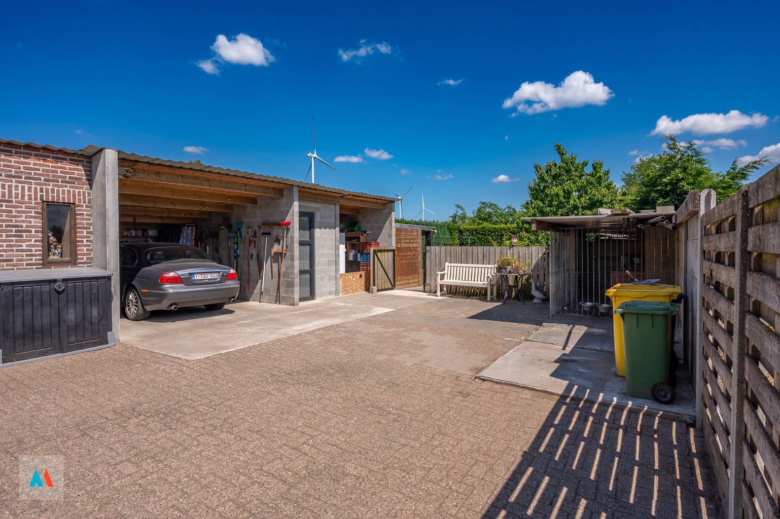 Ruime gezinswoning met grote tuin in Meer foto 33
