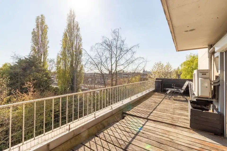 Instapklaar appartement met 3 slaapkamers en ruim terras foto 11