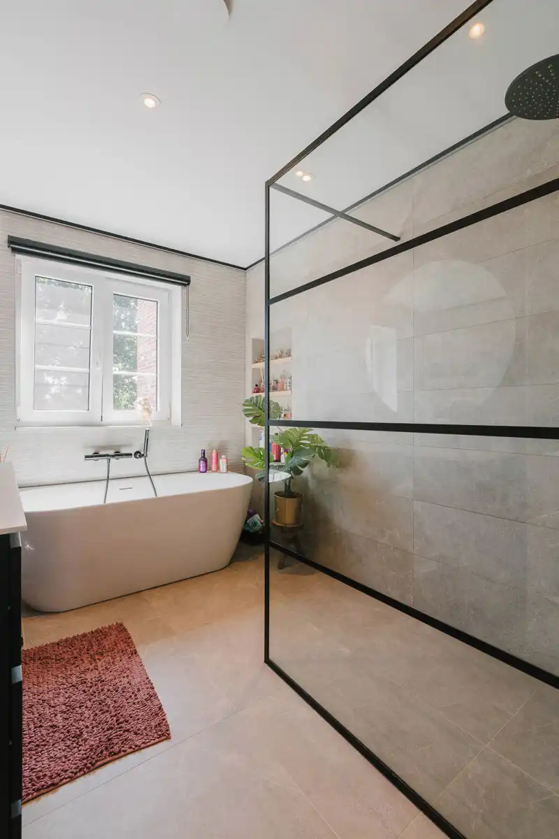Energiezuinige, karaktervolle pastorijwoning met mooie tuin foto 15
