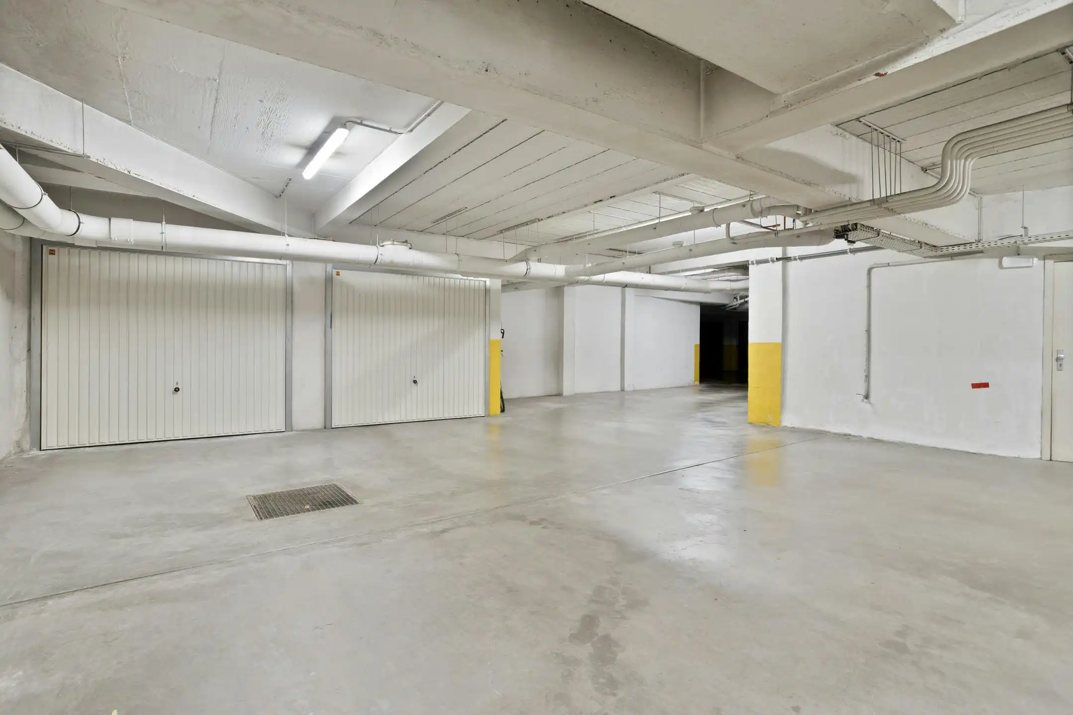 Appartement aan het water te koop met 2 slaapkamers en garage!  foto 16