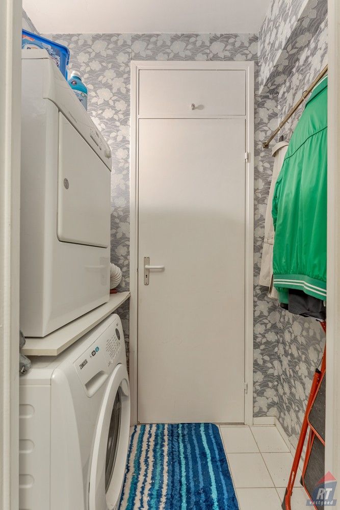 Gunstig gelegen appartement met 2 slaapkamers en een autostaanplaats foto 8