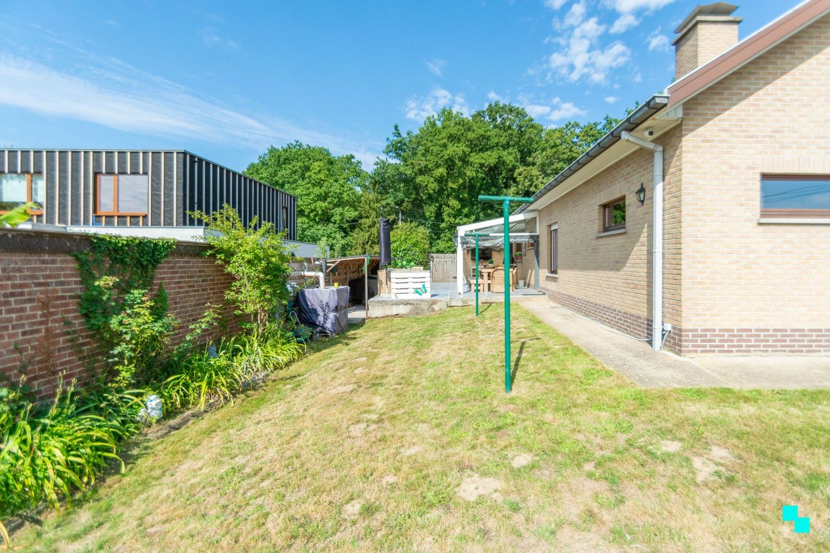 Ruime woning nabij de Makegemse bossen foto 46