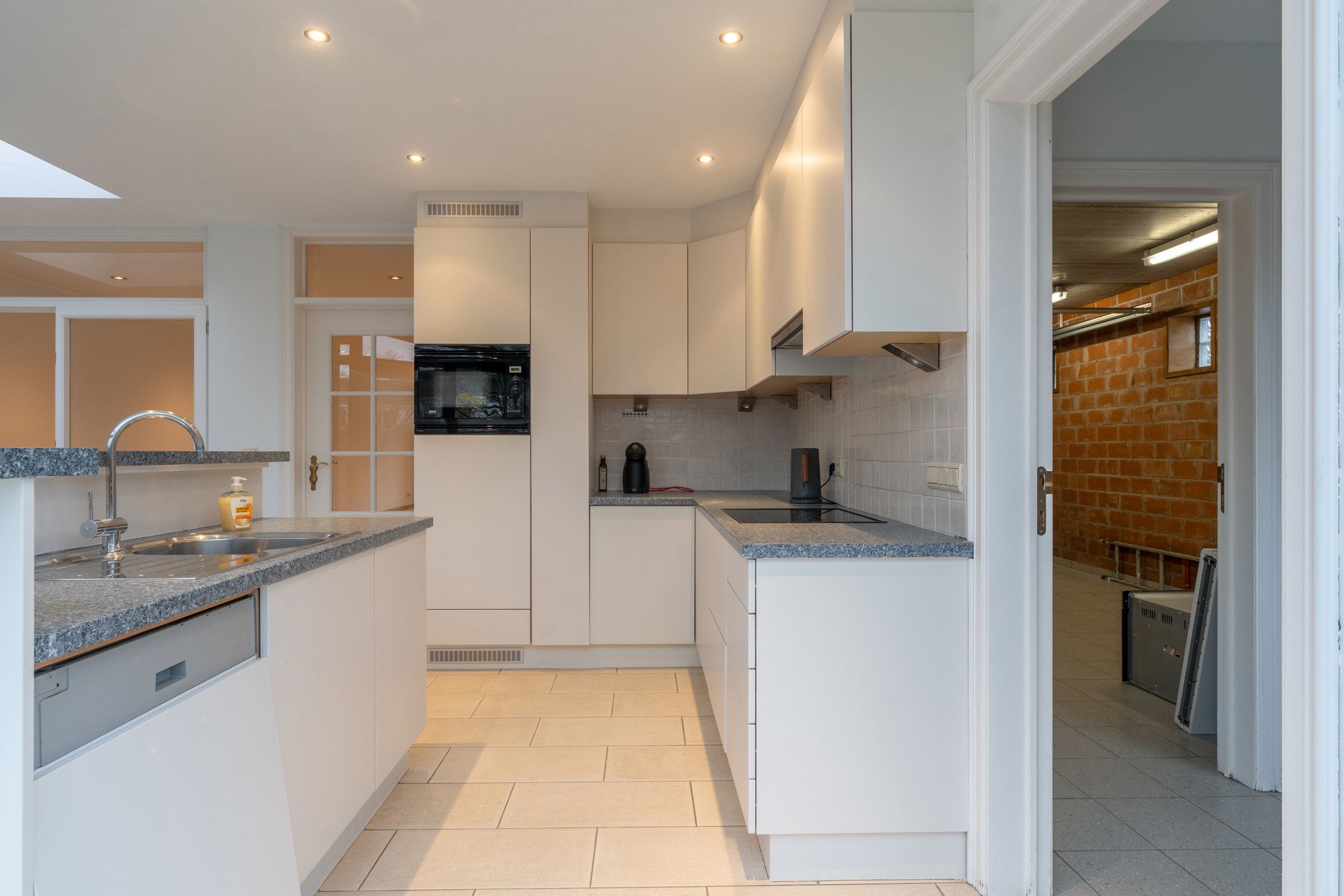 Gunstig gelegen 3 slpk woning met ruime tuin te Oud-Turnhout foto 8