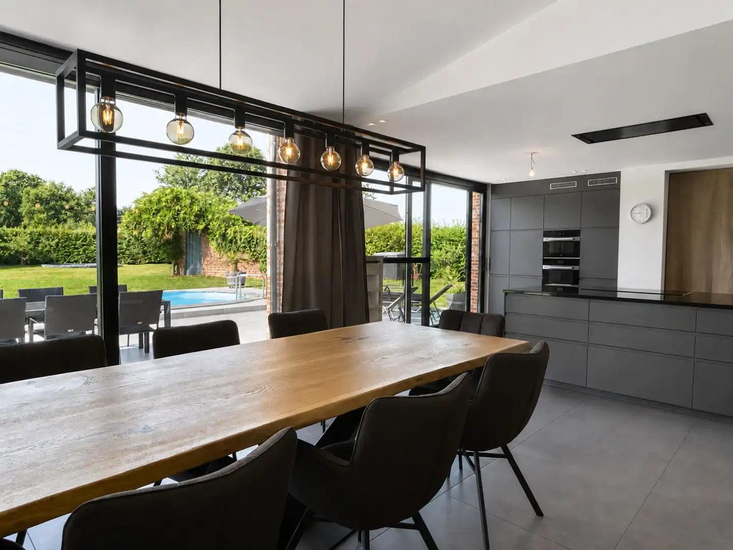 Gerenoveerde hoeve in loftstijl met zwembad op 12a 97ca foto 9