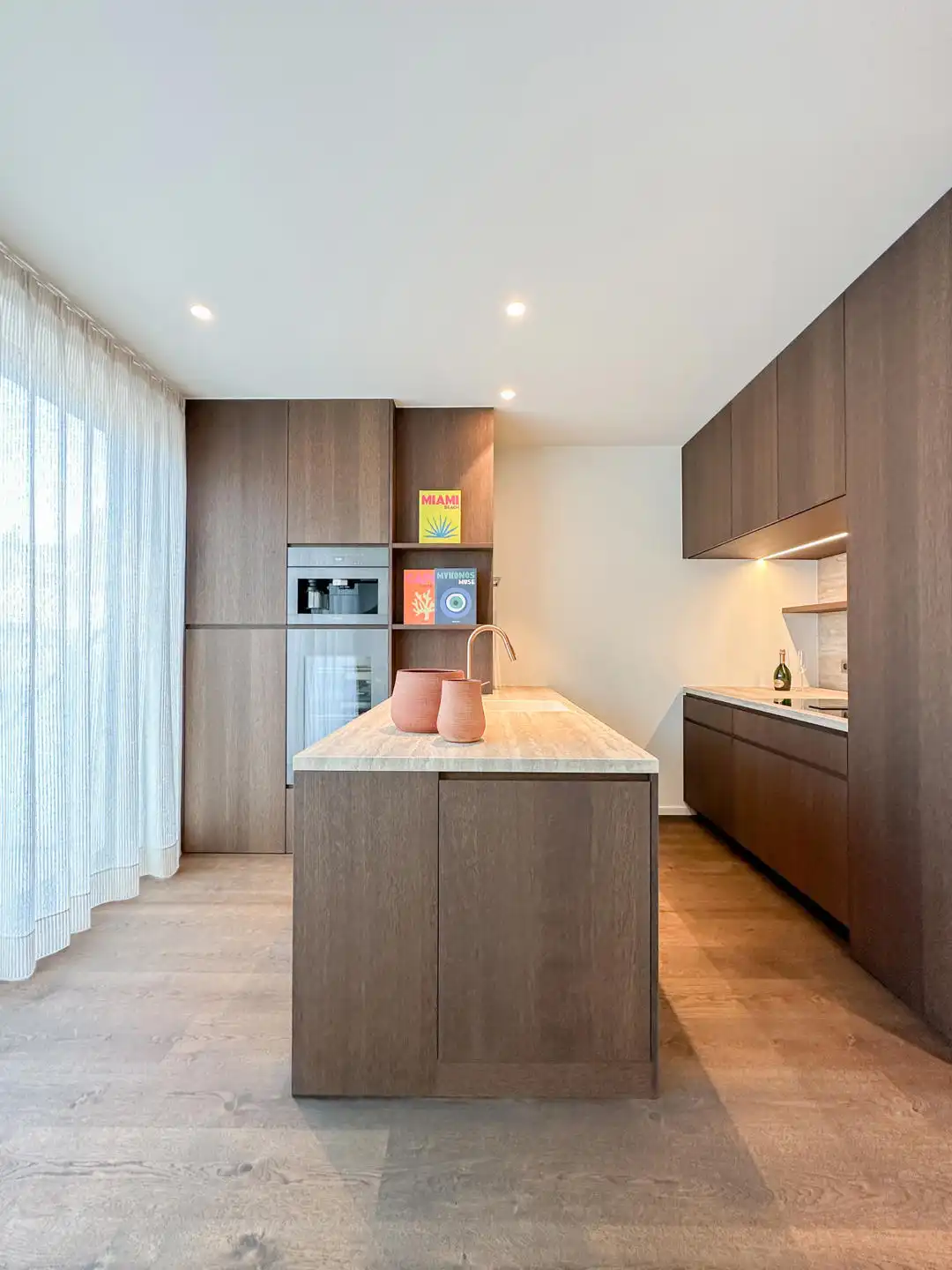 Zonovergoten nieuwbouw PENTHOUSE met 2 terrassen / Zoute foto 17