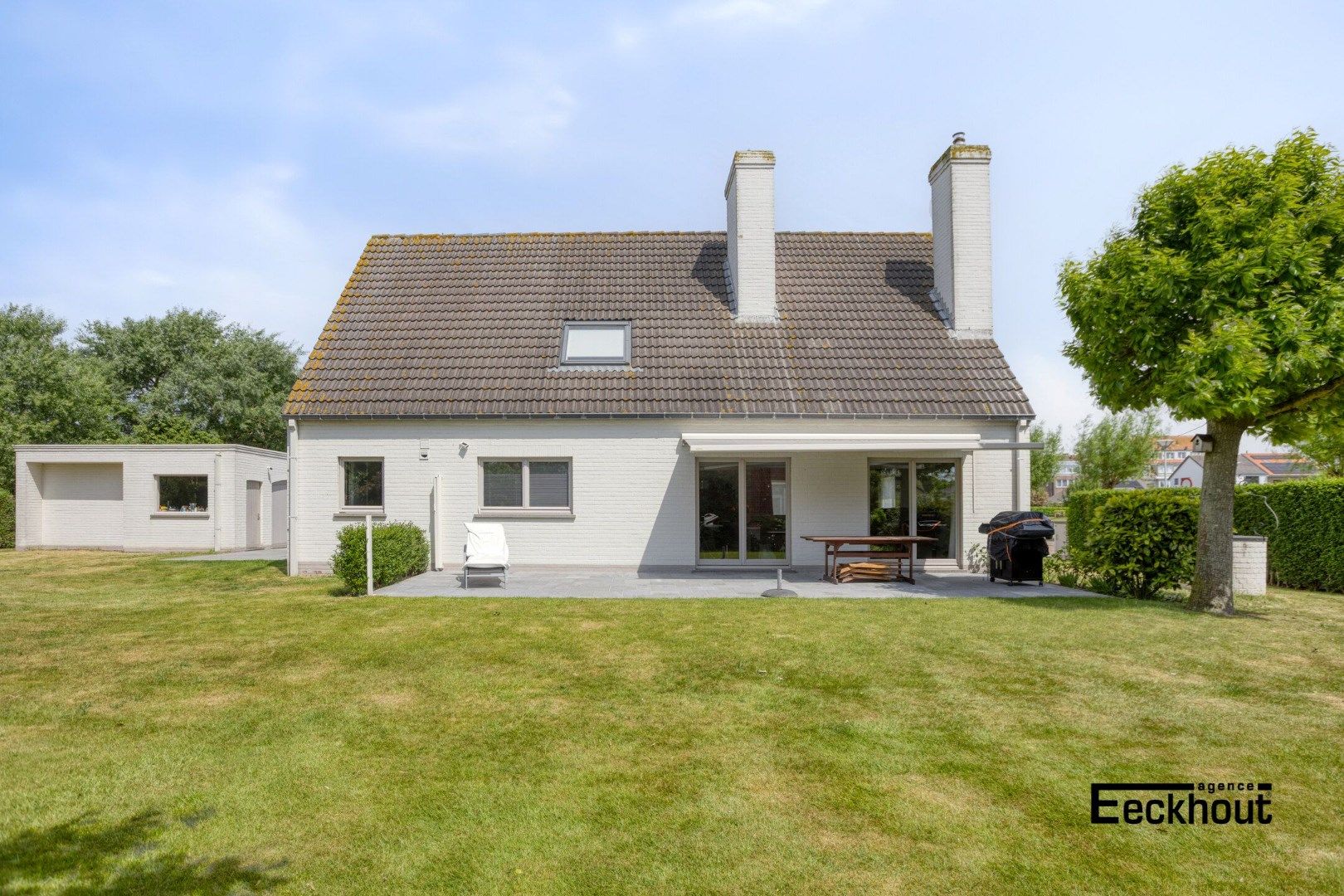 Instapklare villa met garage en aanpalend perceel bouwgrond! foto 19