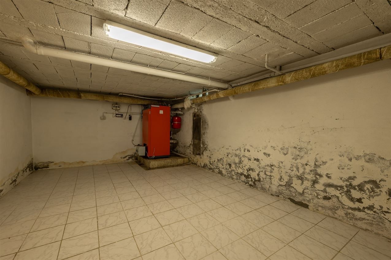 Solide woning, alles gelijkvloers, 3slk, twee garages in geliefde wijk  foto 26
