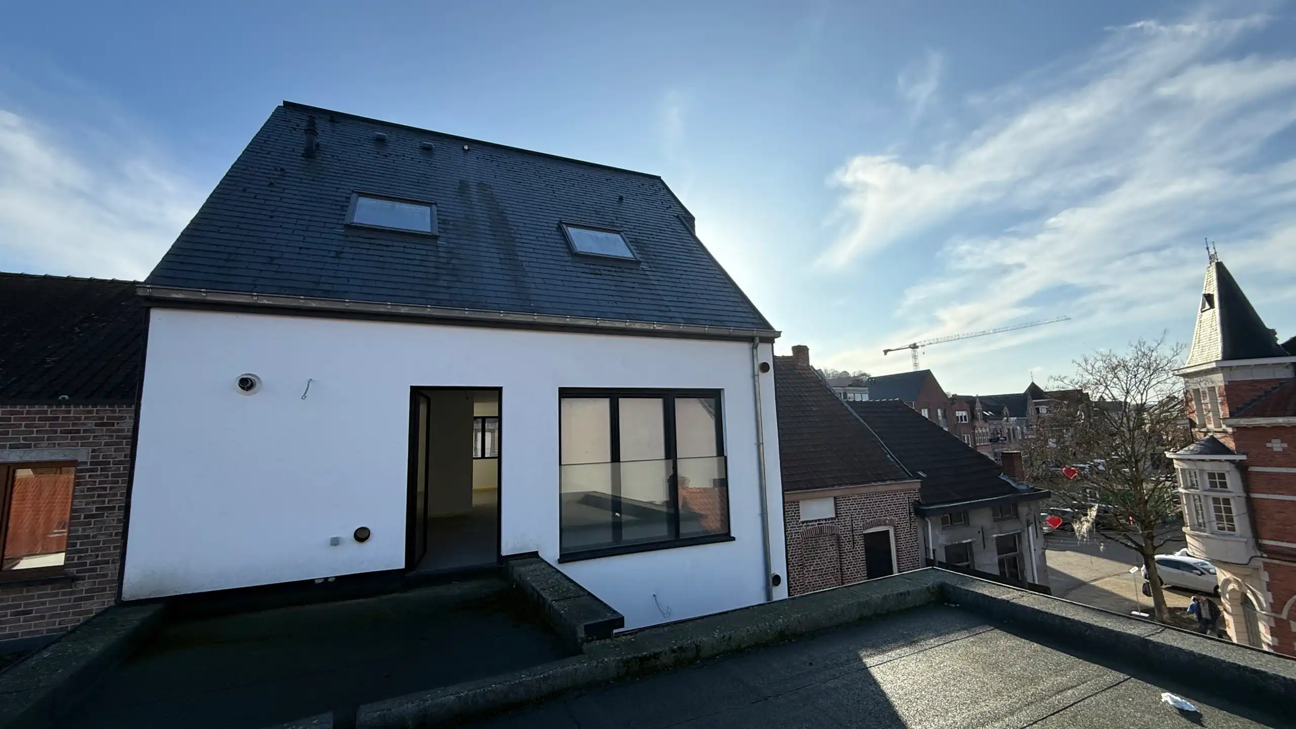 Handelspand met twee appartementen foto 16